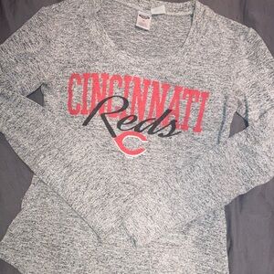 Cincinnati Reds Long Sleeve Shirt